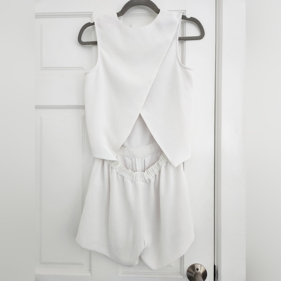 CLUB MONACO LYNDSAY ROMPER WHITE - Picture 3 of 4